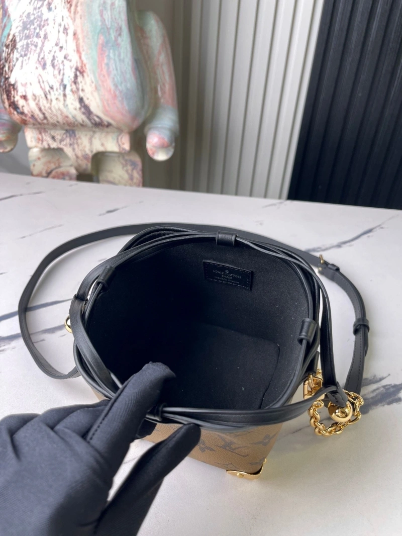 LV Bucket Bags 4233G-0804