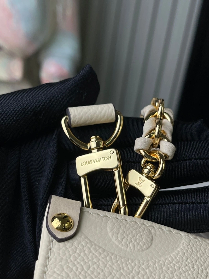 LV Shopping Bags 4233G-0807