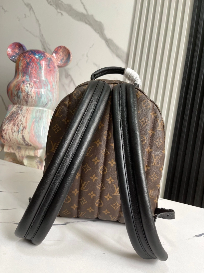 LV Backpacks 4233G-0814