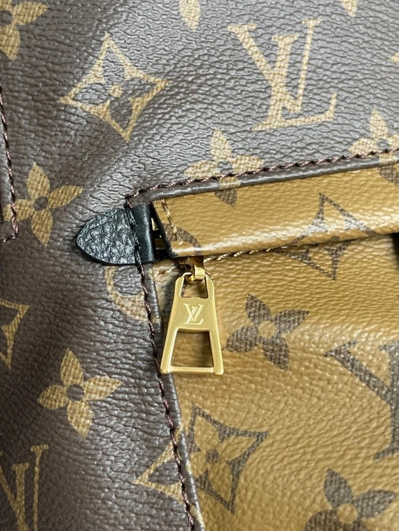 LV Backpacks 4233G-0816