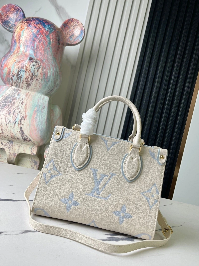 LV Shopping Bags 4233G-0820