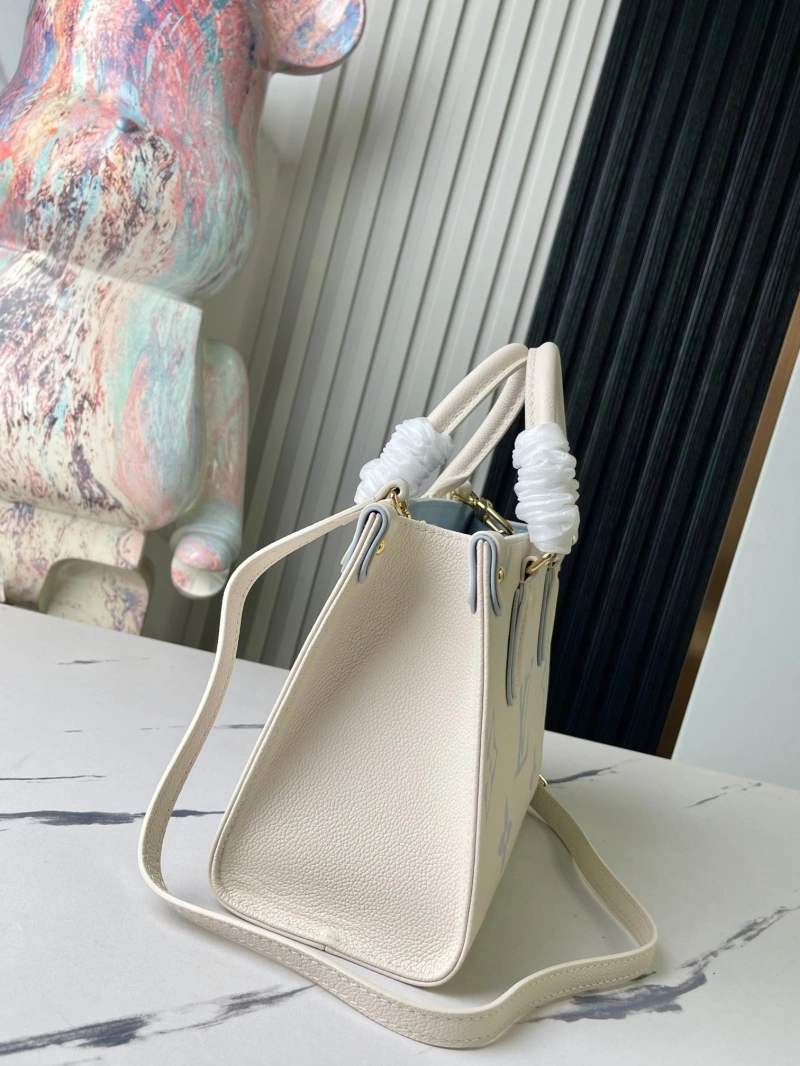 LV Shopping Bags 4233G-0820