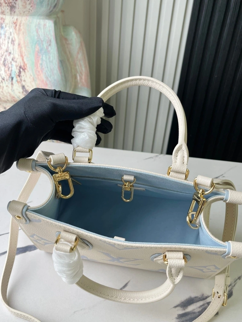 LV Shopping Bags 4233G-0820