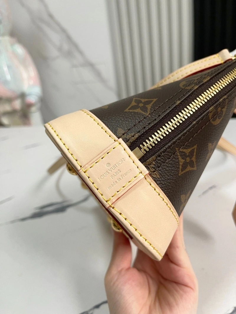 LV Top Handle Bags 4233G-0826