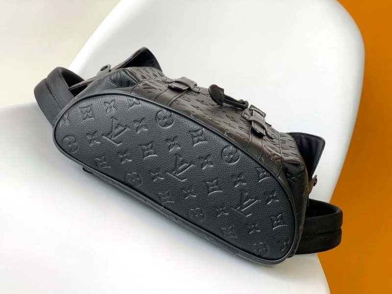 LV Backpacks 4233G-0833