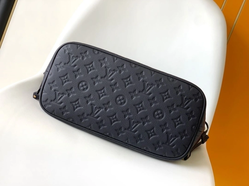 LV Shopping Bags 4233G-0836
