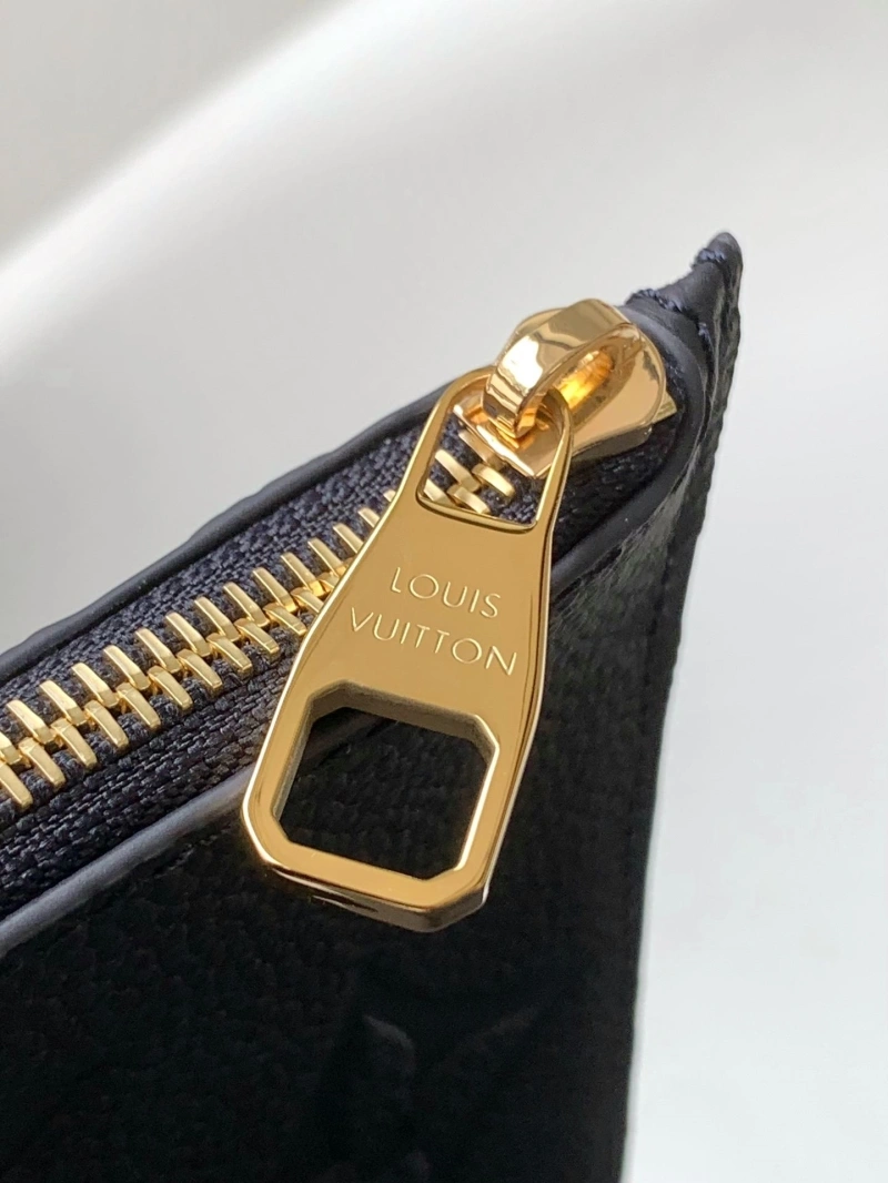 LV Shopping Bags 4233G-0836