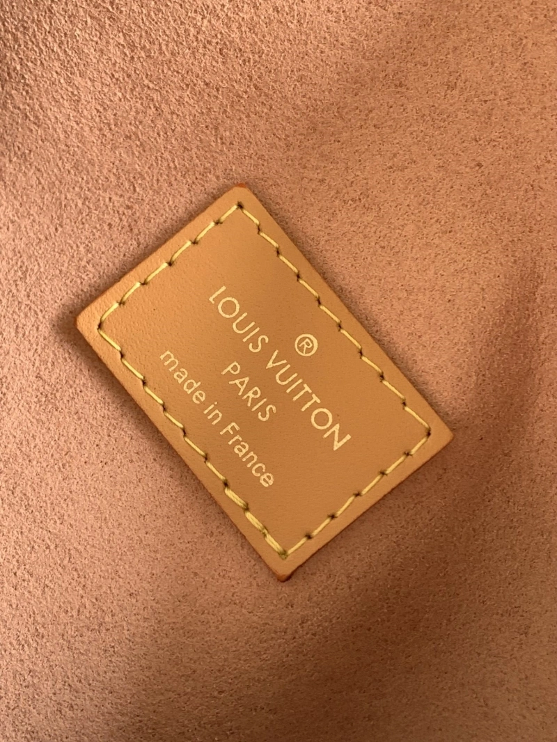 LV Box Bags 4233G-0837