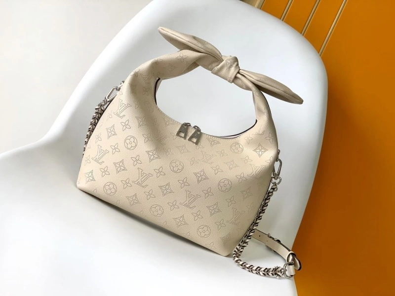 LV Top Handle Bags 4233G-0848