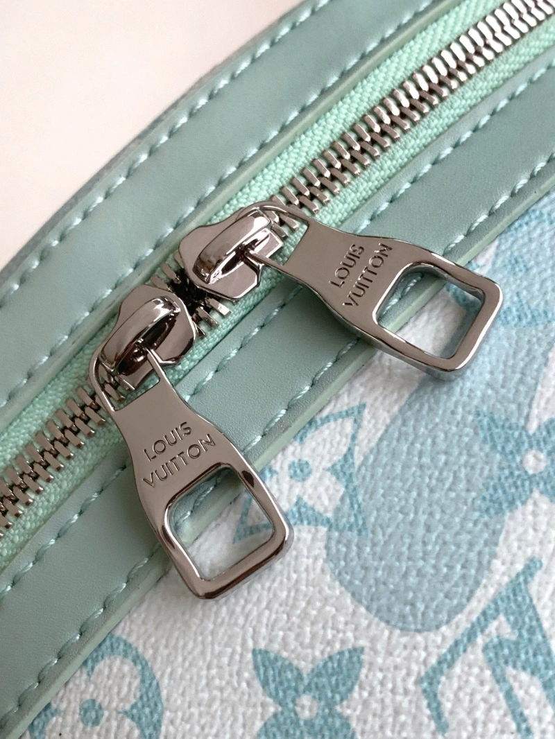 LV Backpacks 4233G-0874