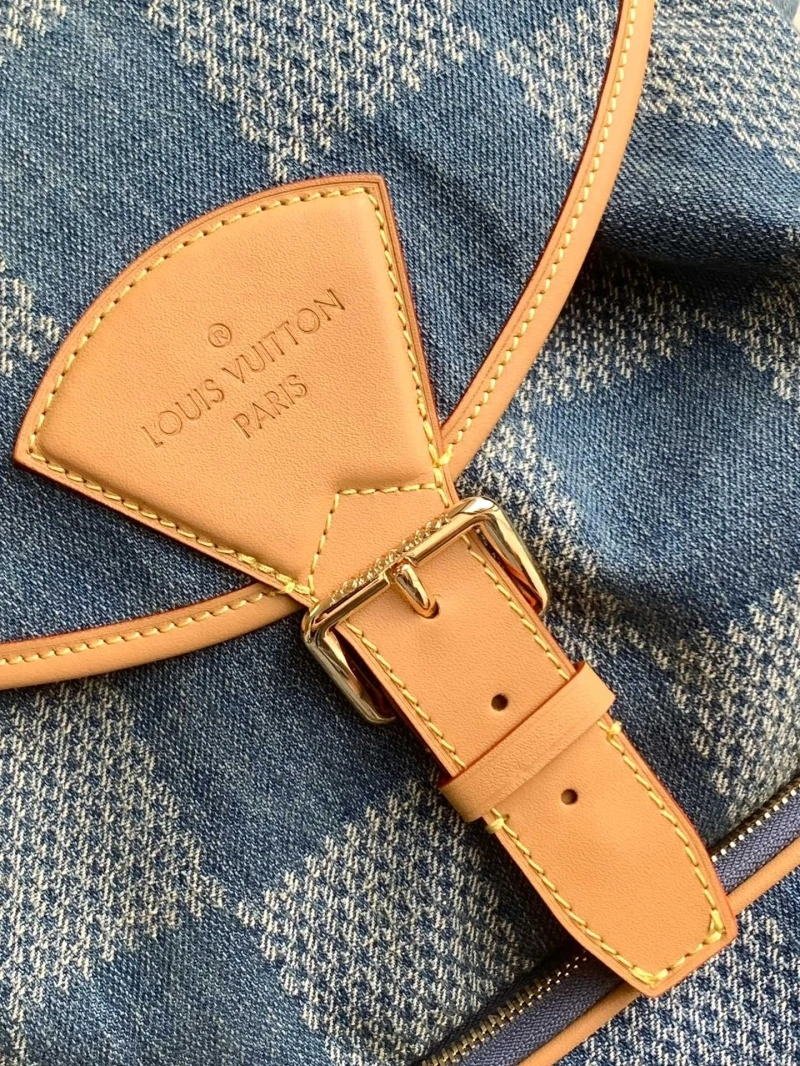 LV Backpacks 4233G-0876