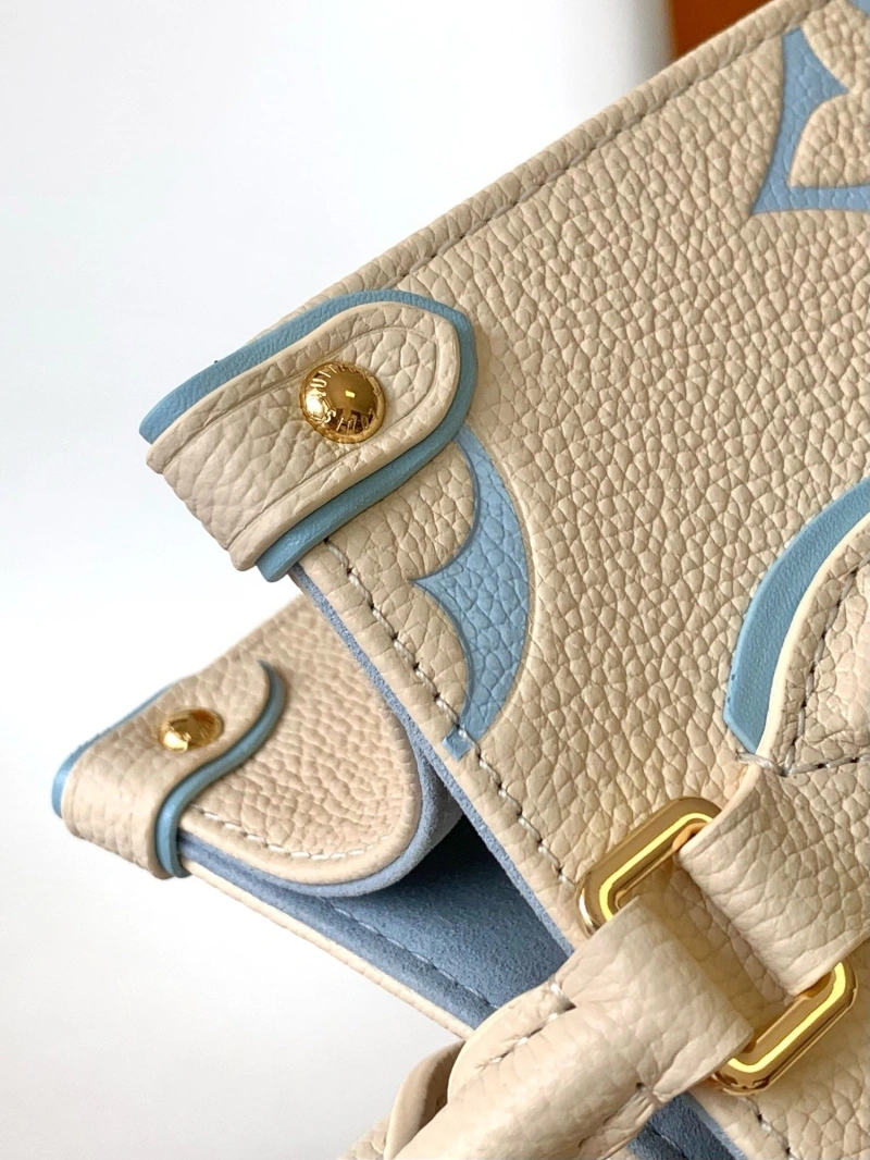 LV Shopping Bags 4233G-0891