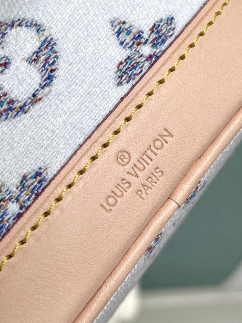 LV Bucket Bags 4233G-0905