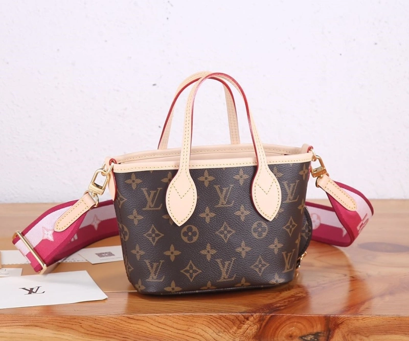 LV Shopping Bags 4233G-0990