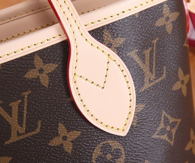 LV Shopping Bags 4233G-0990