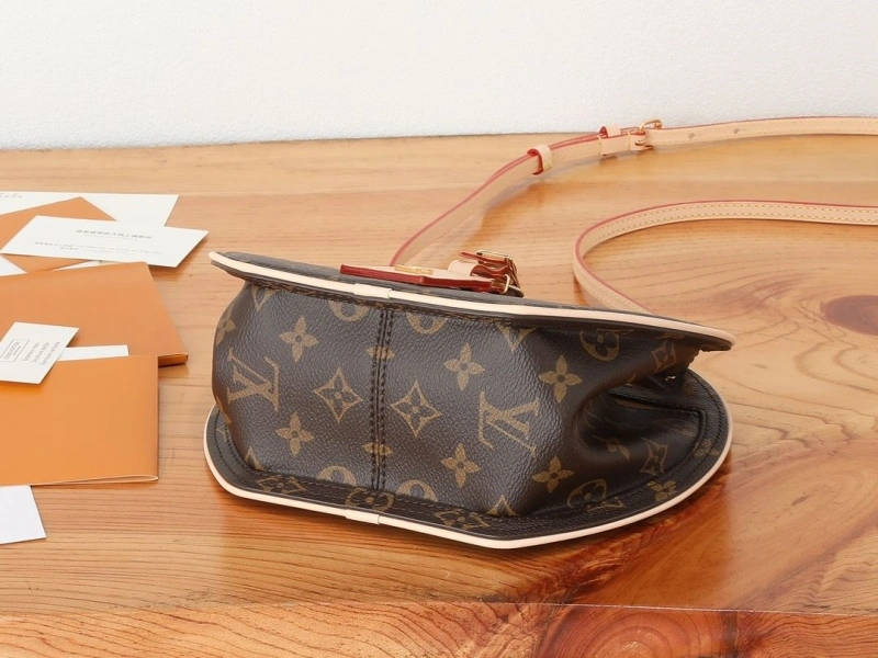 LV Top Handle Bags 4233G-1005