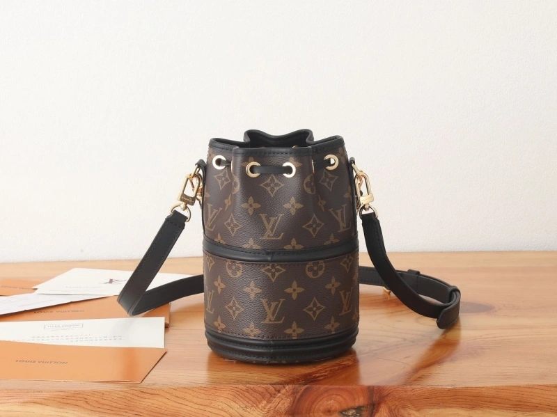 LV Bucket Bags 4233G-1021