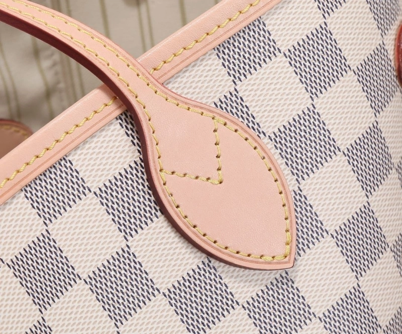 LV Shopping Bags 4233G-1045