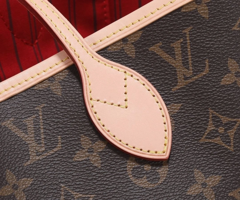 LV Shopping Bags 4233G-1047
