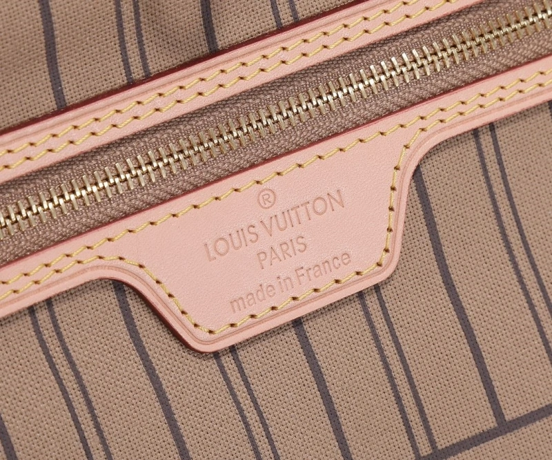 LV Shopping Bags 4233G-1048