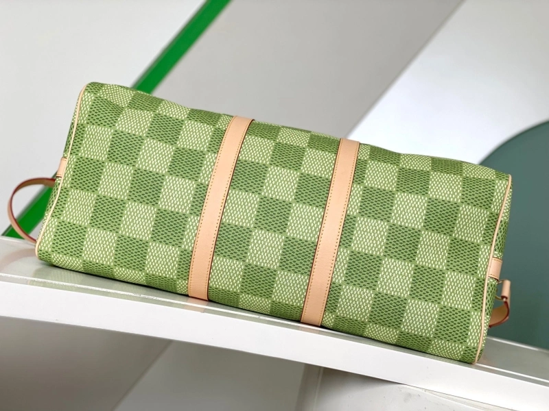 LV Travel Bags 4233G-1184