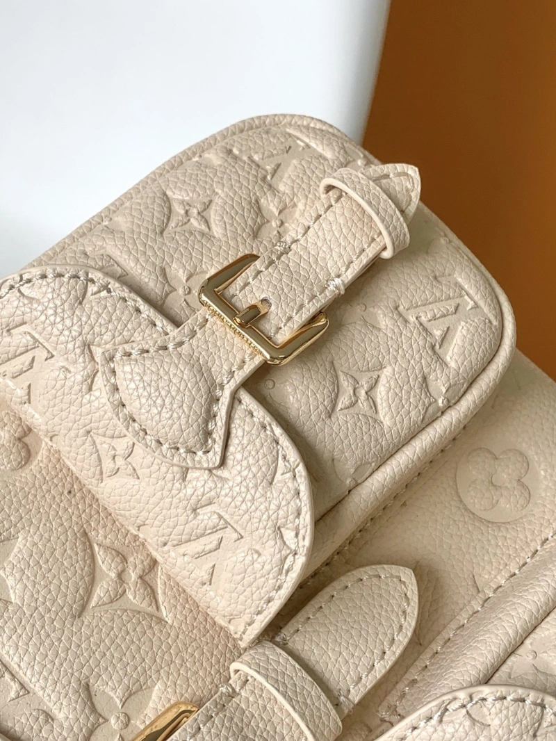 LV Backpacks 4233G-1211