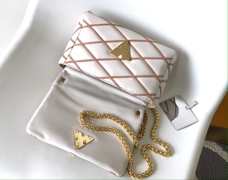lv twist De*1m bags 4233g-1214