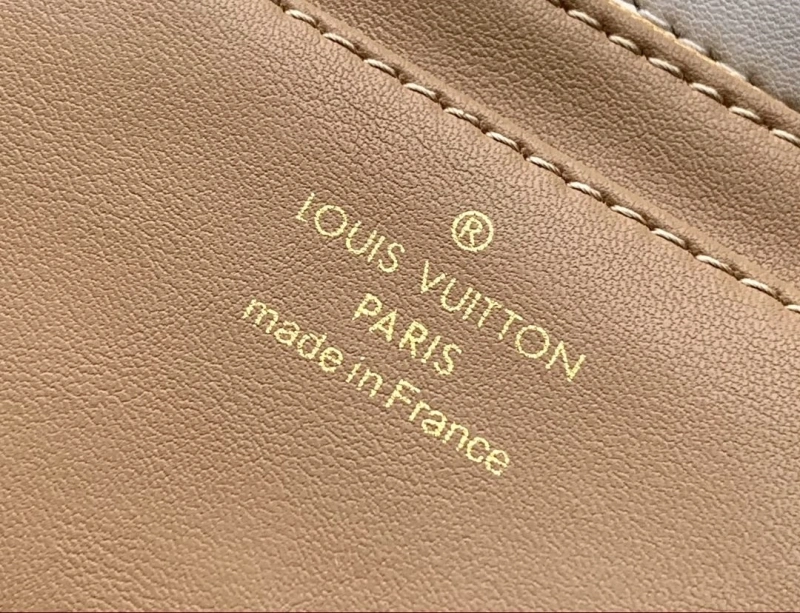 lv twist De*1m bags 4233g-1214