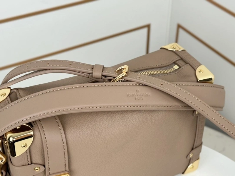 LV Box Bags 4233H-0035