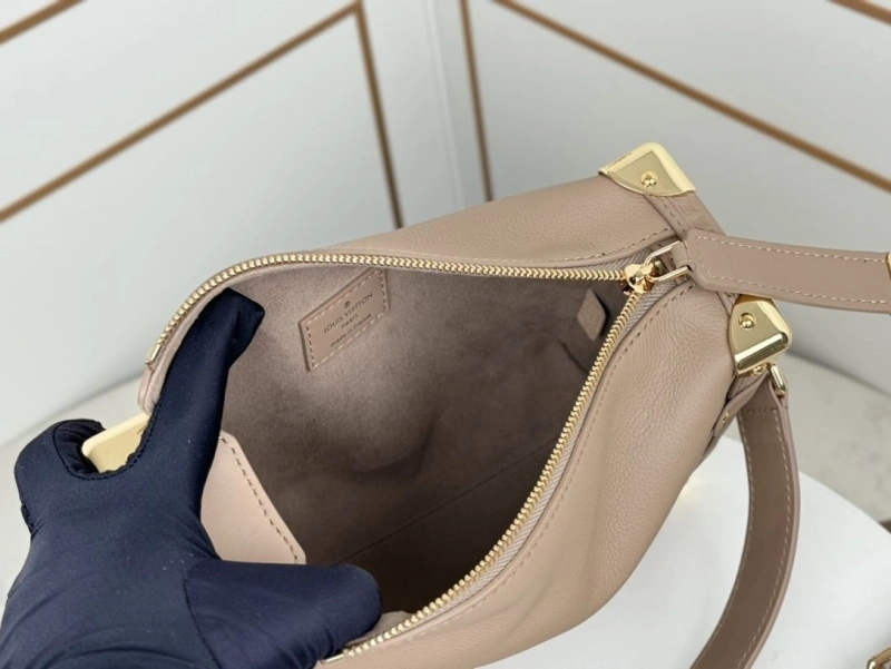 LV Box Bags 4233H-0035