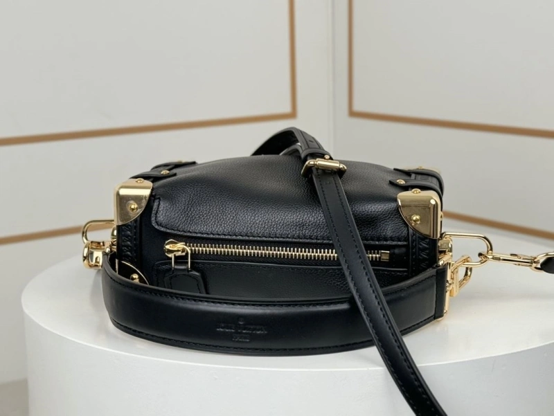 LV Box Bags 4233H-0038