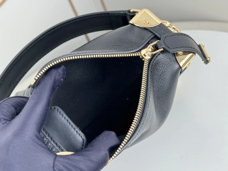 LV Box Bags 4233H-0038