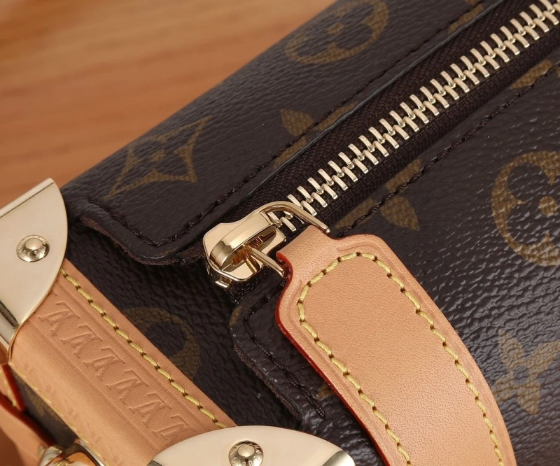 LV Box Bags 4233H-0077