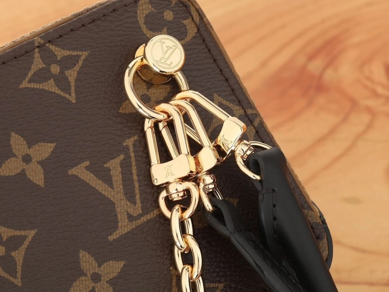 LV Box Bags 4233H-0116