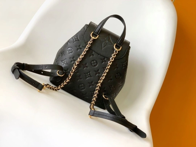 LV Backpacks 4233H-0132