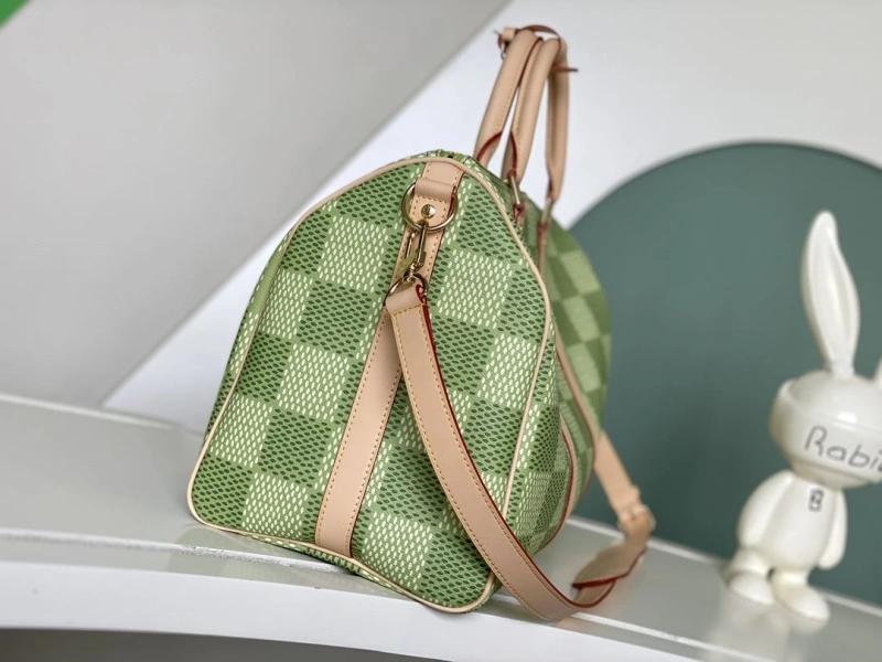 LV Travel Bags 4233H-0140