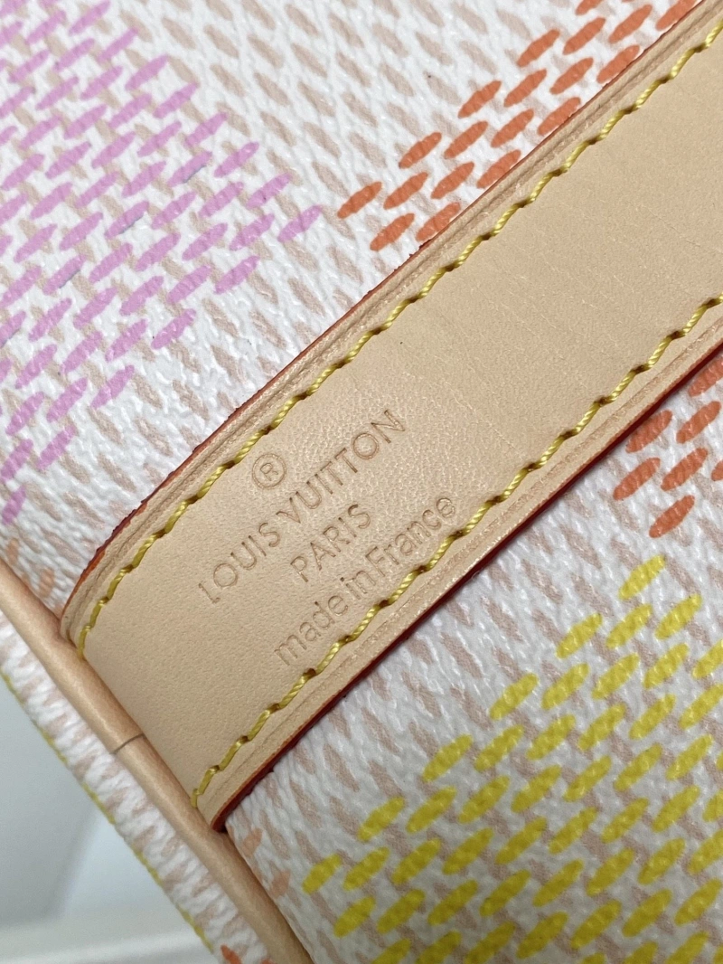 LV Travel Bags 4233H-0141