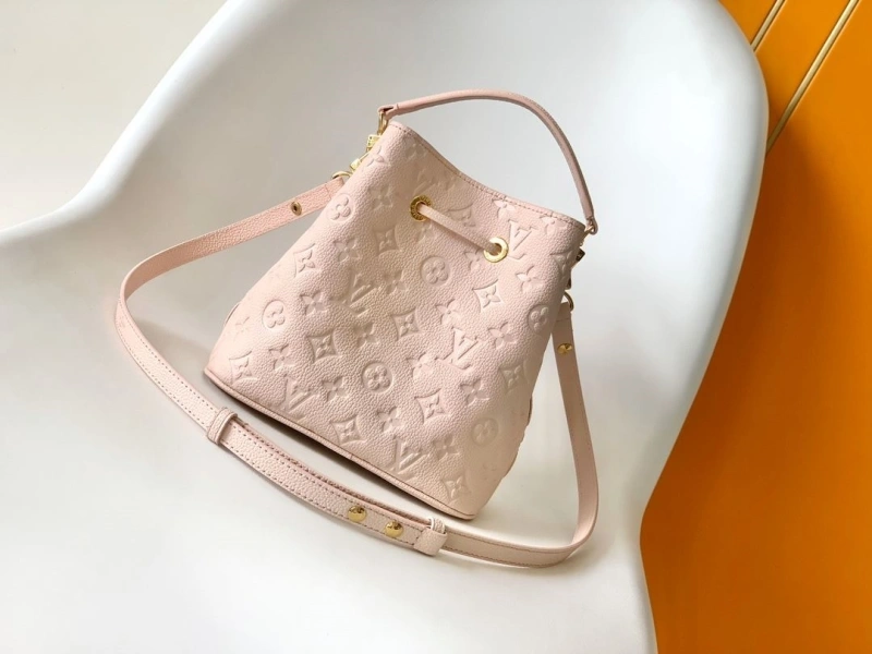 LV Bucket Bags 4233H-0159