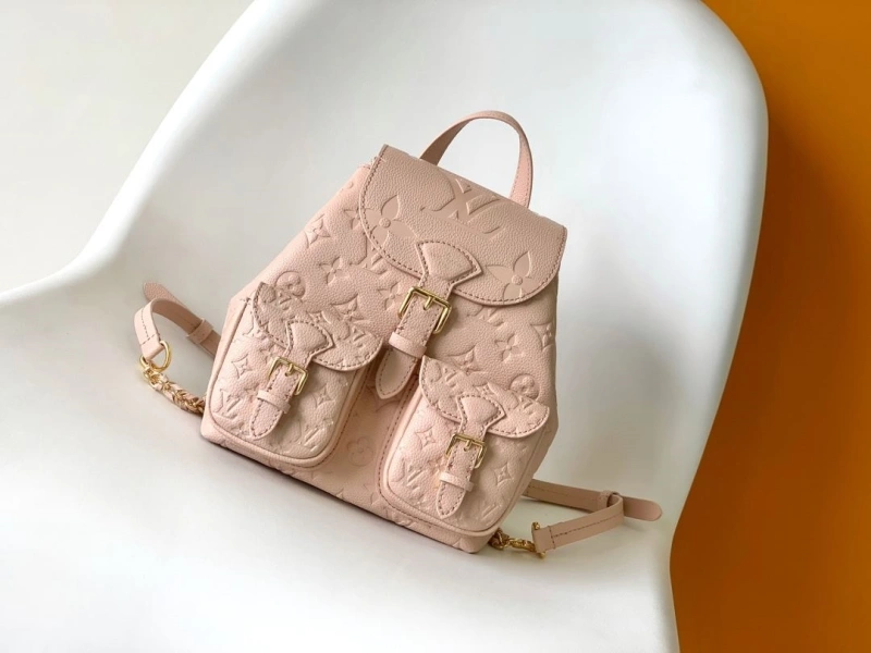 LV Backpacks 4233H-0166