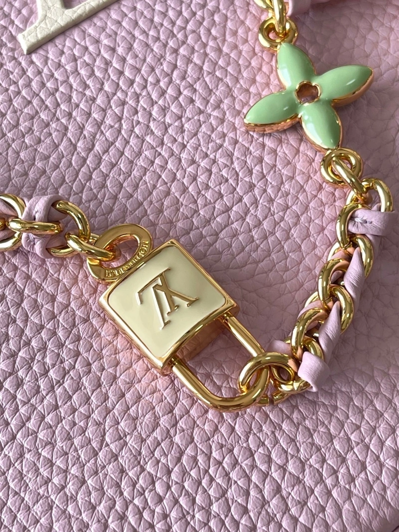 LV Capucines Bags 4233H-0197