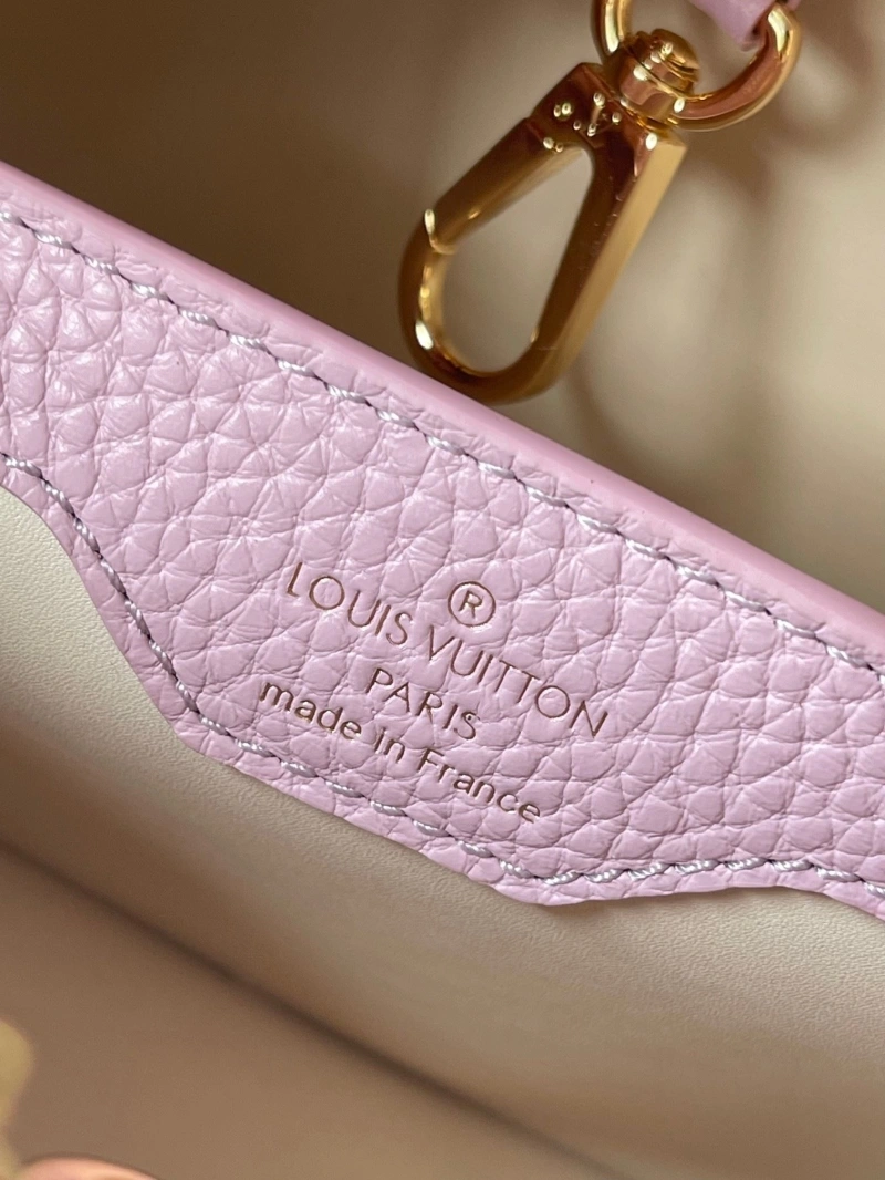 LV Capucines Bags 4233H-0197