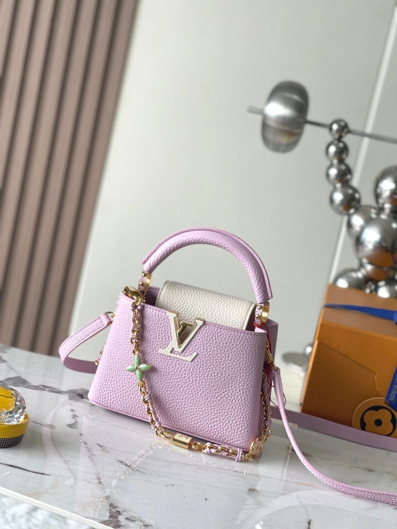 LV Capucines Bags 4233H-0198