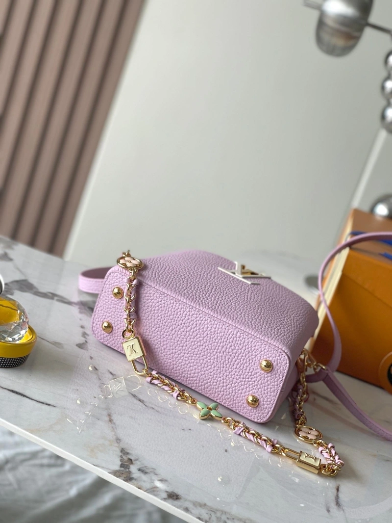 LV Capucines Bags 4233H-0198