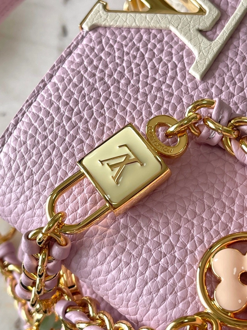 LV Capucines Bags 4233H-0198