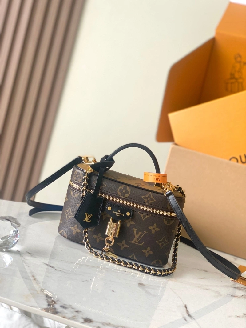 LV Cosmetic Bags 4233H-0200