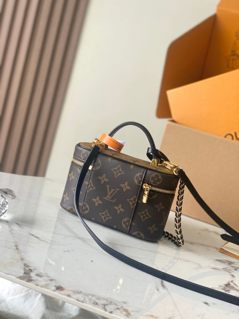 LV Cosmetic Bags 4233H-0200