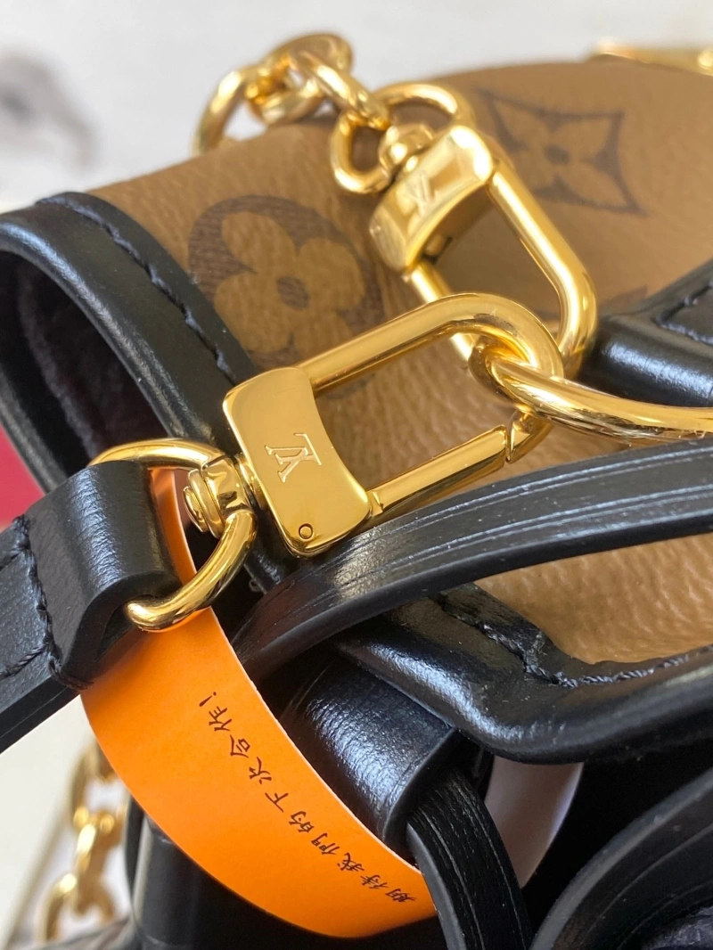 LV Bucket Bags 4233H-0204