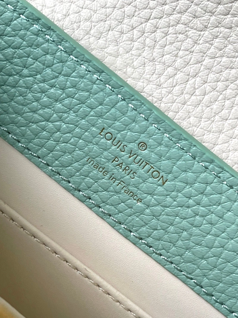 LV Capucines Bags 4233H-0213
