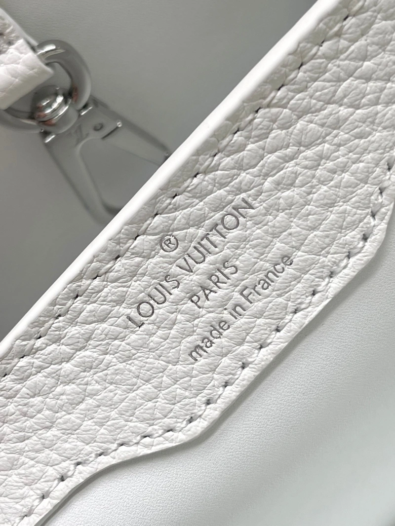 LV Capucines Bags 4233H-0218