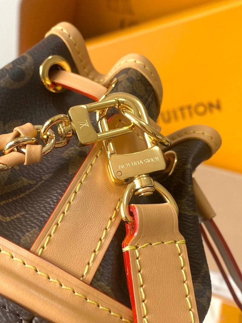 LV Bucket Bags 4233H-0236